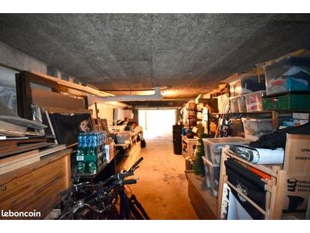 garage fermé 34m2