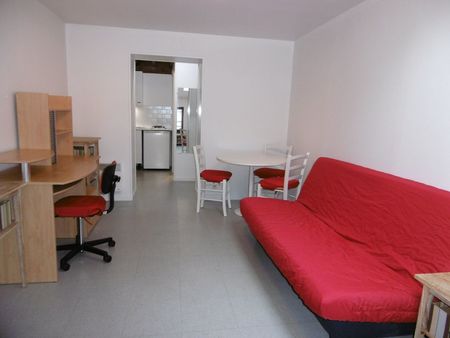 duplex meuble 40 m2 bourg centre ville