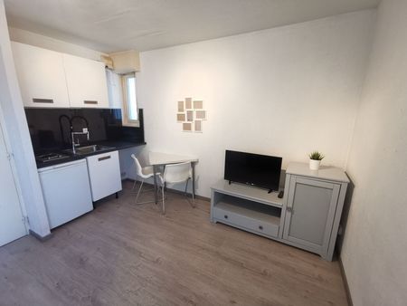 appartement studio meublé - 20m² metz vallières