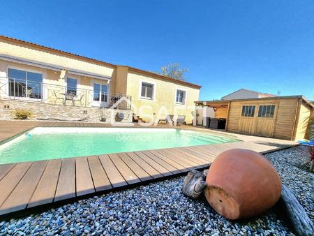 villa de plain-pied d'environ 131m²  piscine et double garage
