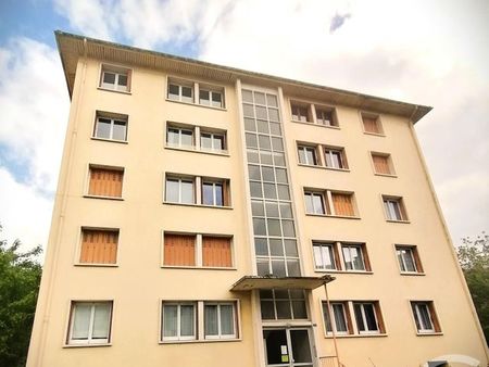 appartement f3 à louer - 3 pièces - 63 90 m2 - chambery - 73 - rhone-alpes