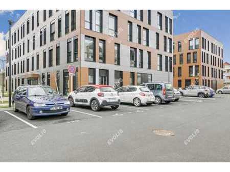 location de bureau de 174 m² à lieusaint - 77127