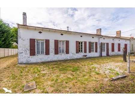 vente maison 4 pièces 127 m² jau-dignac-et-loirac (33590)