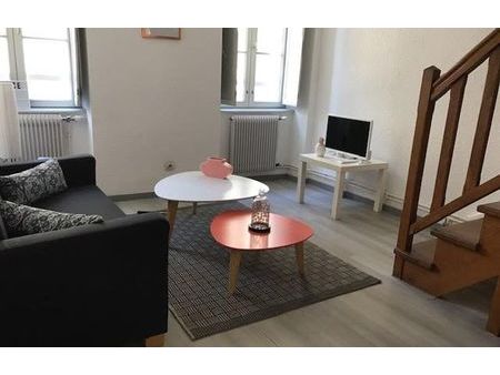 location appartement 3 pièces 65 m² dole (39100)
