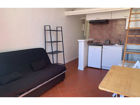 location appartement 1 pièce 18 m² aix-en-provence (13090)