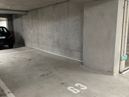 en vente garage-parking 13 5 m² – 39 000 € |nantes
