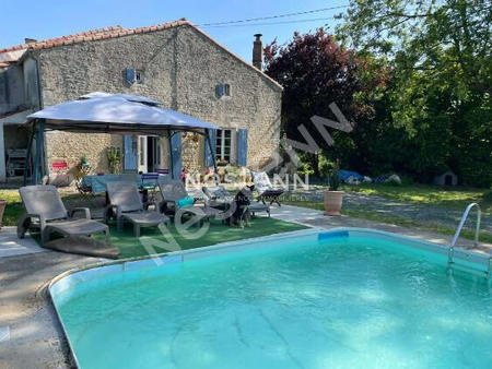 vente maison piscine à saint-étienne-de-brillouet (85210) : à vendre piscine / 213m² saint