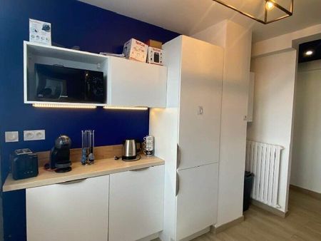 location appartement  m² t-3 à brest  400 €