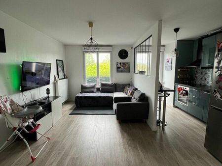 location appartement  m² t-4 à le blanc-mesnil  1 300 €