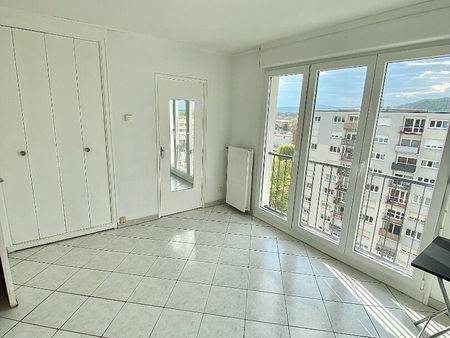 appartement 1 pièce  18m² 29167