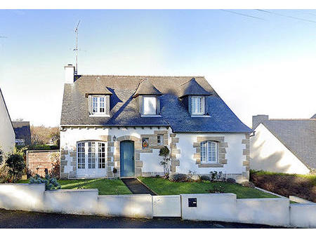 vente maison à saint-brieuc (22000) : à vendre / 135m² saint-brieuc