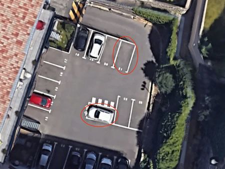 place de parking sécurisée - centre -ville valence