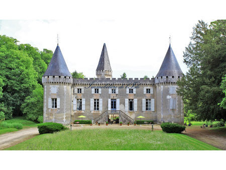chateau historique