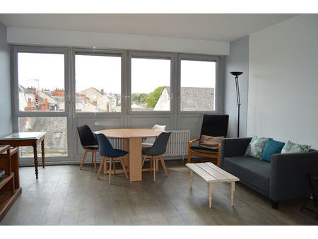 saumur : appartement meublé de 3 pièces (63 m²) à louer