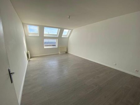 location appartement  58.87 m² t-3 à calais  650 €