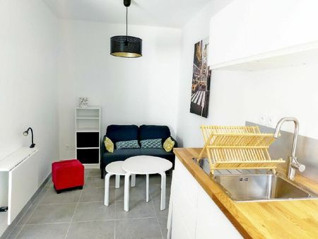 location appartement  m² t-2 à fontainebleau  660 €