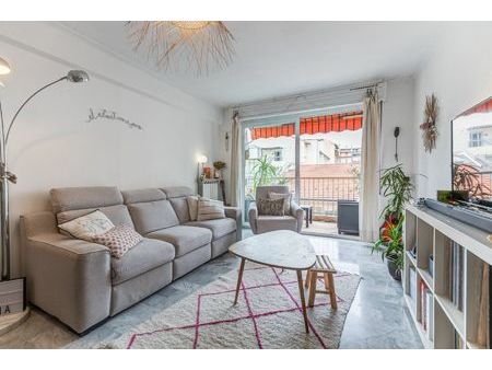 appartement nice 89.9 m² t-4 à vendre  560 000 €
