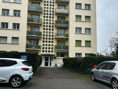 location appartement 3 pièces 56m2 montélimar 26200 - 630 € - surface privée