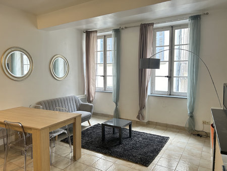 carcassonne - centre-ville - t2 meuble - 42 m2