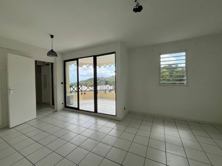 appartement fort-de-france 44.23 m² t-2 à vendre  110 000 €