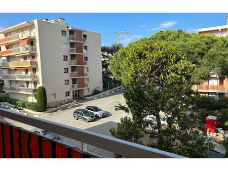 vente appartement 1 pièce 33 m² saint-raphaël (83530)