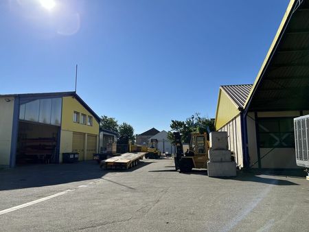 vente d'entrepôt de 2 026 m² à feldkirch - 68540