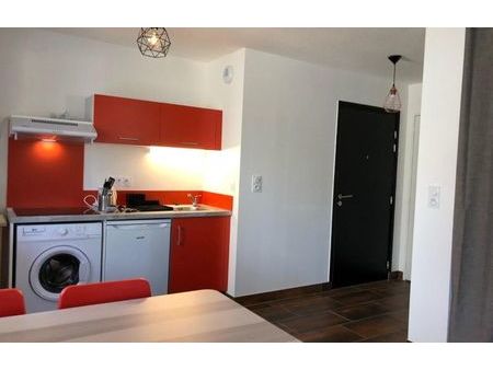 location appartement 2 pièces 39 m² albi (81000)