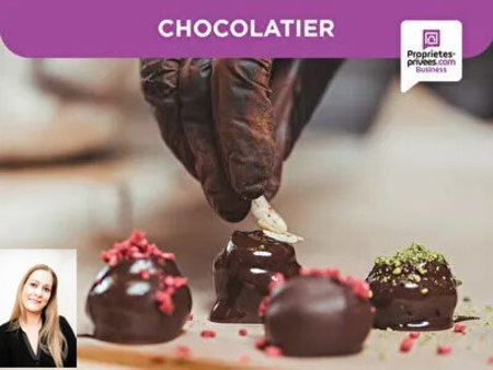 versailles - chocolatier confiseur 70 m²