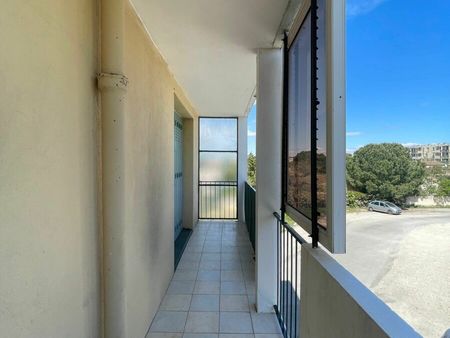 appartement sorgues 56 m² t-3 à vendre  87 000 €