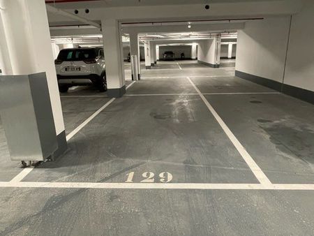 emplacement parking