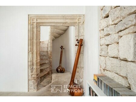 maison de luxe à vendre à montcuq