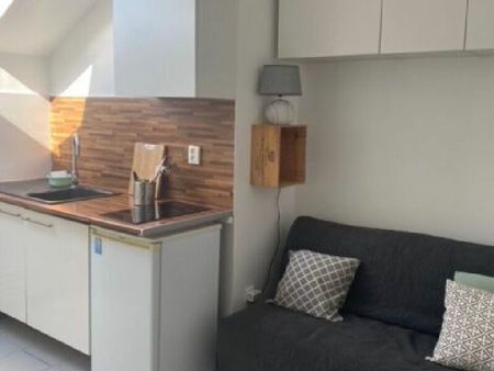 location appartement  m² t-1 à reims  350 €