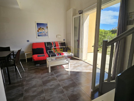 villa meublee 2 faces rt 2012 terrasse + jardin + parking prive