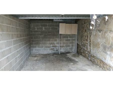 box / stockage 14m2 / 30m3 accessible facilement