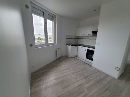 location appartement  31.57 m² t-2 à livry-gargan  792 €
