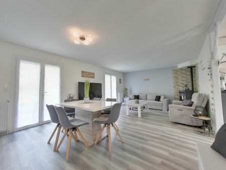 maison lagny-le-sec 95 m² t-4 à vendre  325 000 €