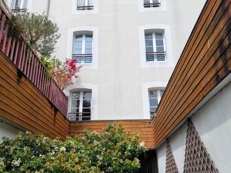 appartement vannes 54.64 m² t-2 à vendre  304 000 €