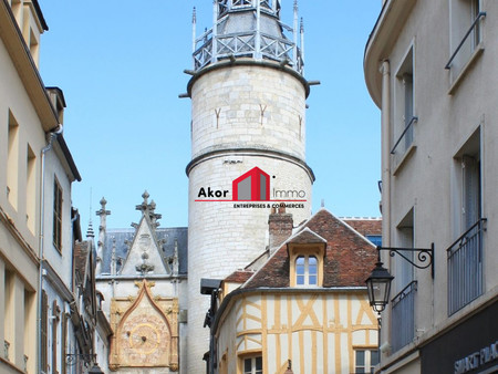 local commercial - auxerre