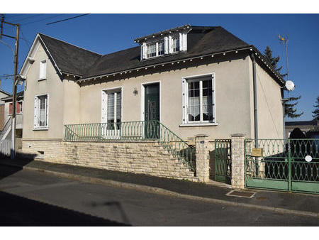 vente maison à thouars (79100) : à vendre / 175m² thouars