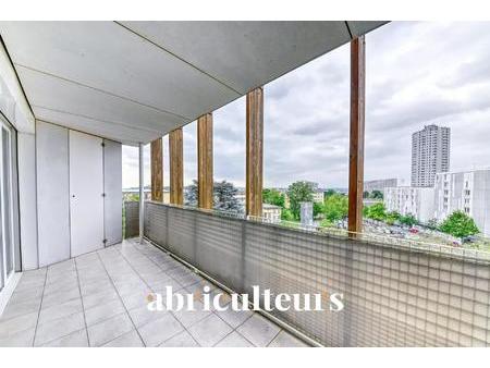 appartement 5 pièces de 98 m2 avec balcon en vente à lyon dans le 9ème arrondissement