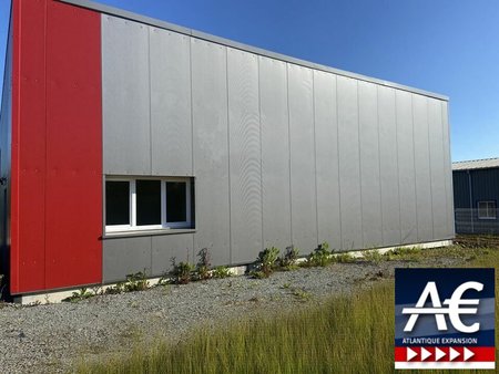 location d'entrepôt de 180 m² à saint-laurent-de-la-plaine - 49290
