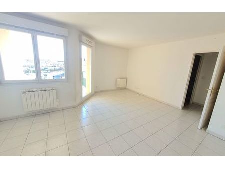 location appartement 2 pièces 46 m² vonnas (01540)
