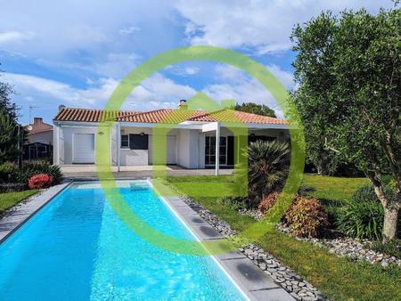 vente maison piscine à vairé (85150) : à vendre piscine / 123m² vairé