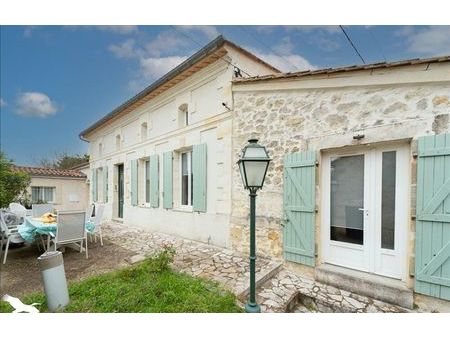 vente maison 4 pièces 195 m² saint-romain-la-virvée (33240)