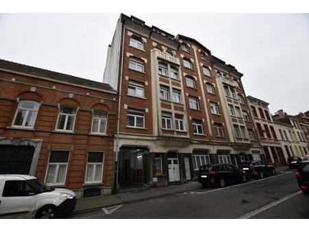 bel appartement 2 chambres +/-83m²