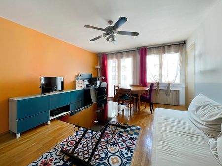 appartement lyon 3 61 m² t-3 à vendre  240 000 €