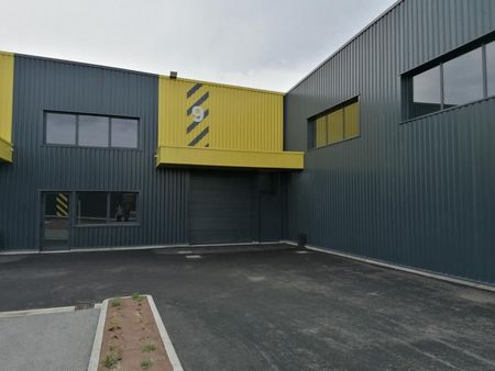 local d'activité 538 m²