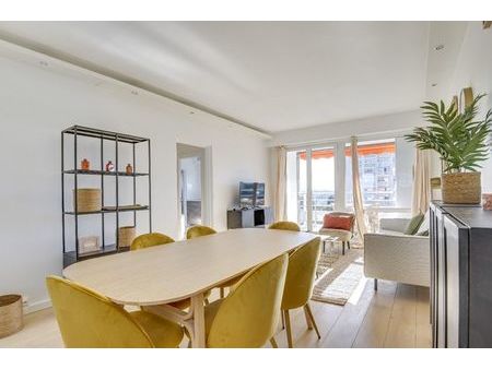 appartement 6 pièces 121 m²