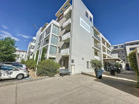 appartement avignon 41.3 m² t-2 à vendre  129 000 €