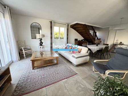 villa 5 pièces 125 m²